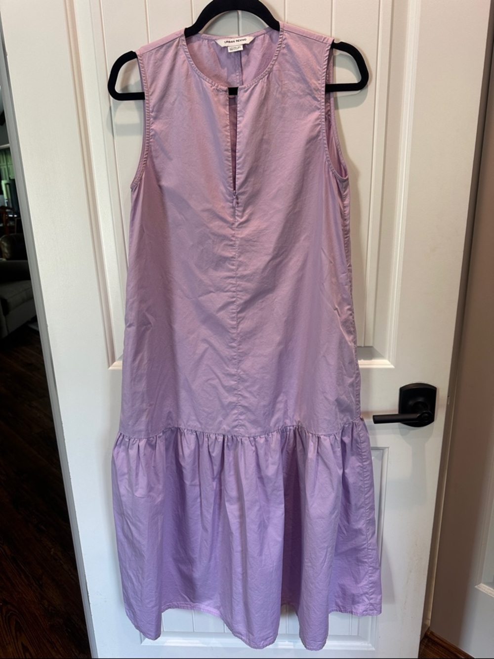 Linen & Layer Lavender Sleeveless Midi Dress